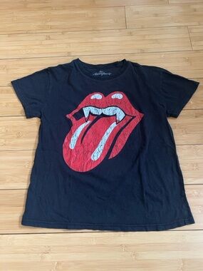 The Rolling Stones Women’s T Shirt Large Front And Back Print Black/Red Color